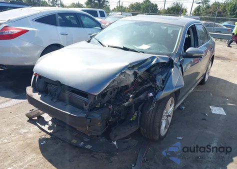 2012 Volkswagen Passat 3.6L V6 Se from USA, damaged, VIN 1VWBM7A31CC047228